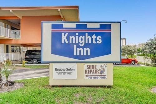 Private Hallandale Beach Studio Wbath Walking Distance To The Beach Pool Free Parking מראה חיצוני תמונה